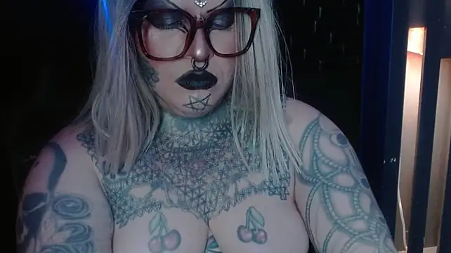Venus_Rock Chat XXX in diretta