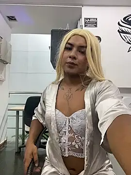 SiennaLanen Live XXX chat