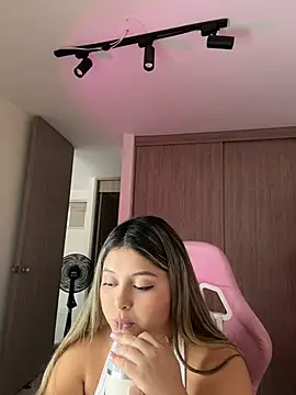Chat XXX en directo de lunablossom_