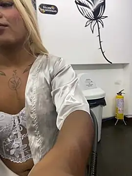SiennaLane Chat XXX live