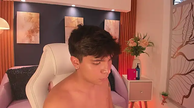 Онлайн чат XXX Thiago_Knox