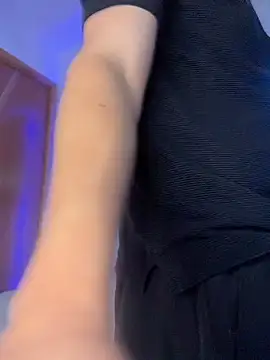 OLIVER_K Adlı Modelin Canlı XXX Sohbeti