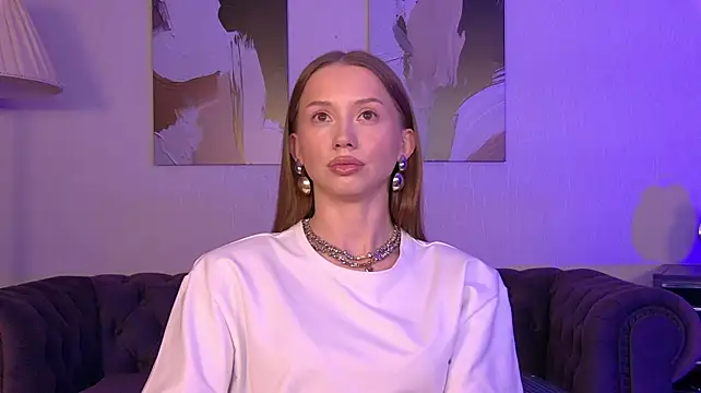 دردشة LoraVey الجنسية المباشرة