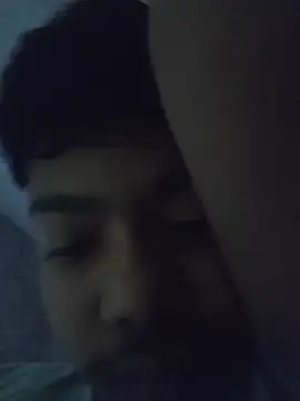 Pertunjukan Kamera Web virgin_student_age19