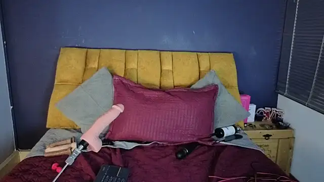 Živý XXX chat KendraaSimons