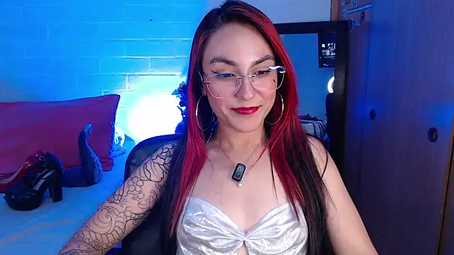 XXX chat uživo modela Amy66