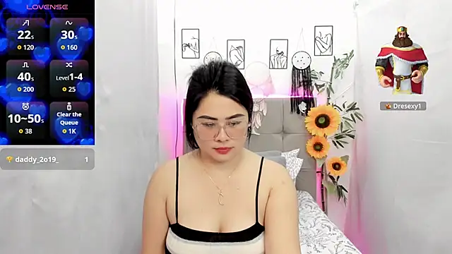 Chat +18 de Ccinamonjazz ao vivo