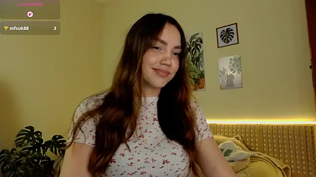 Chatroom XXX en direct de NebulaaHaven