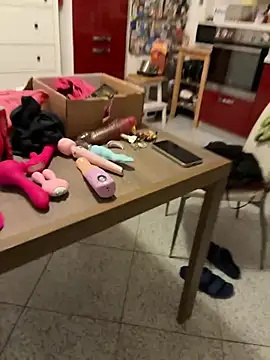 F0X89 Adlı Modelin Canlı XXX Sohbeti