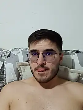 Tony_Wylie Live XXX-Chat