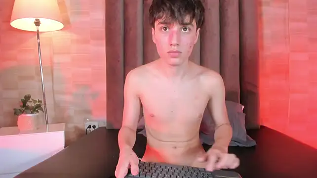 Isaac_Grey Live XXX-chat