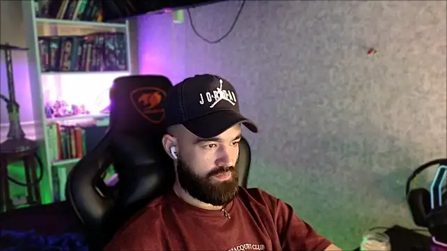 _Serious_Man Chat XXX live