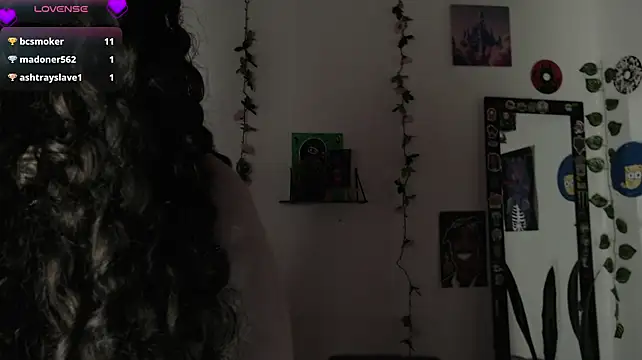 Cata_green's Live XXX Chat