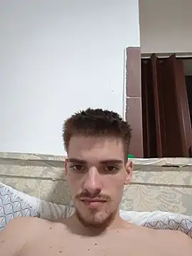 XXX chat uživo modela darkboy665