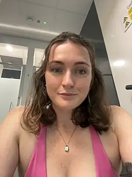 BonnieUKx Live XXX-chat