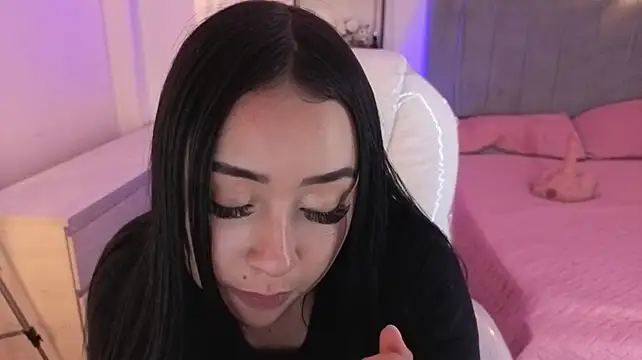 iam_sofiia: онлайн-секс-чат