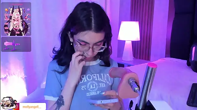 Molly_A XXX чат на живо