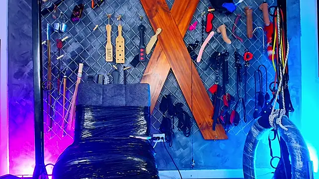 Mistress_lexi_bdsm Chat XXX in diretta