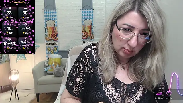 Chat XXX en directo de KKMimiKK