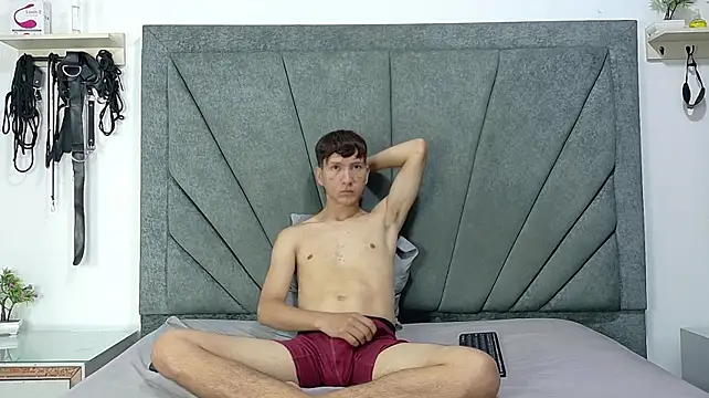Sammy_OS' Live XXX Chat