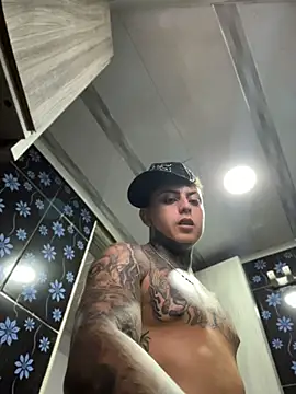 KevinSanchez420 Live XXX-chat
