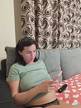 Diamond_Monna Chat XXX live