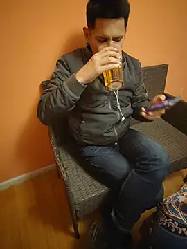 cumshotgod1 Live XXX-Chat
