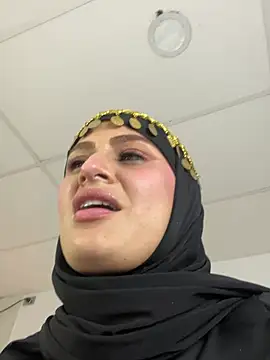 צ'אט XXX בשידור חי של aisha_k