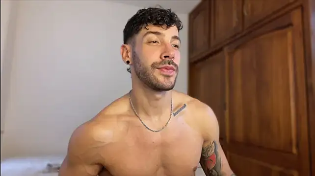Guyinthemountain webcam show