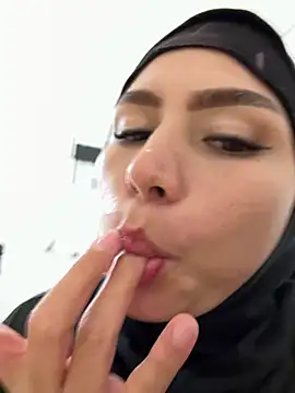 Darsha_Khemu Live XXX Chat