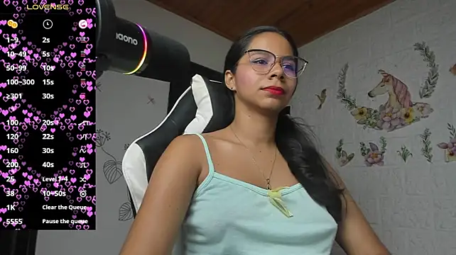 alisson_hoffman05's Live XXX Chat