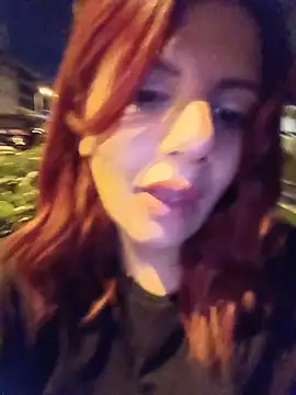 Ufkizil 라이브 XXX 채팅