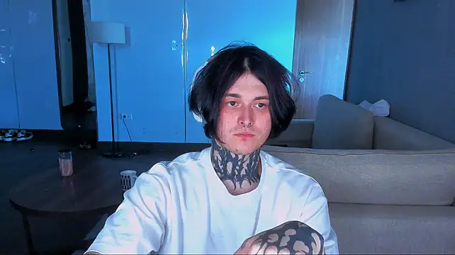_torfin_n Live XXX chat