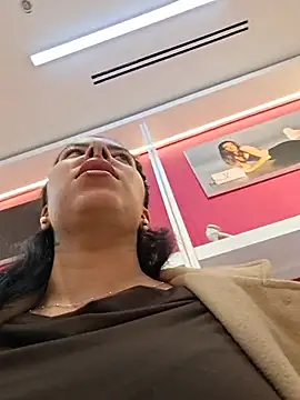 Luianna Chat XXX live