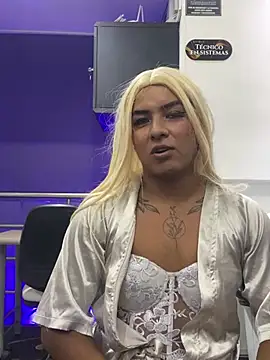 SiennaLane: απευθείας συνομιλία ΧΧΧ