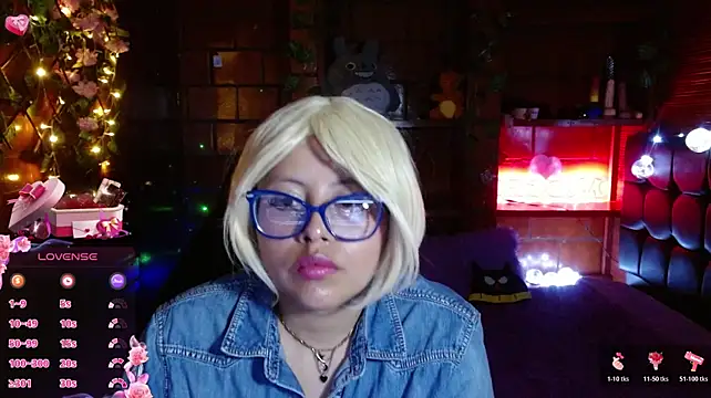 MidoriQuiinn Live XXX-chat