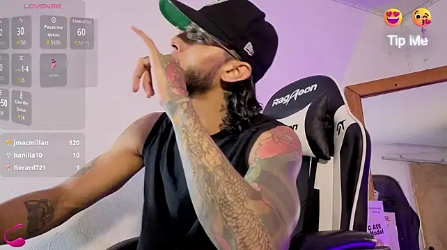 XXX chat uživo modela jonashete