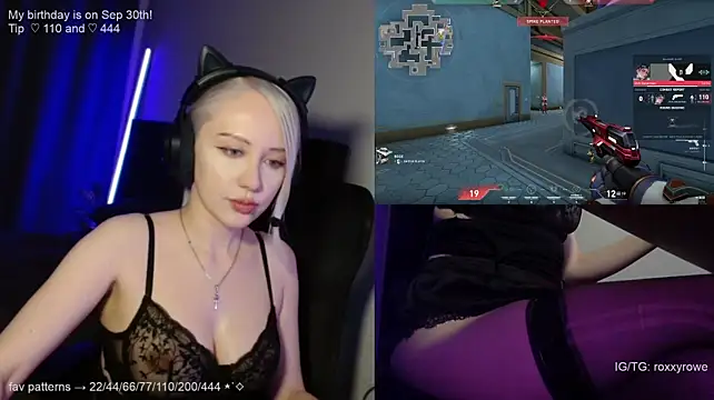 แชท XXX สดของ roxxyrowe