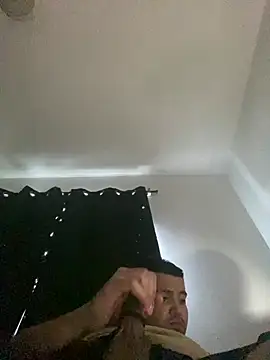 GusanoDelicioson Webbikameraesitys