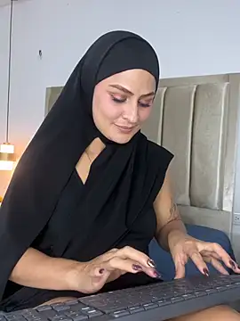 aisha_k Chat XXX in diretta