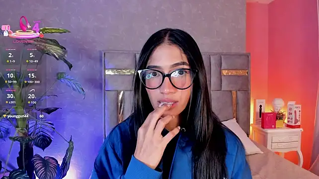 Онлайн чат XXX Tyla_Ks