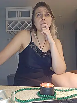 ScarletsWeb live XXX chat