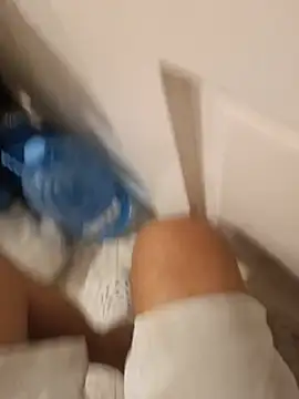 kenzzzz webkamerás műsora