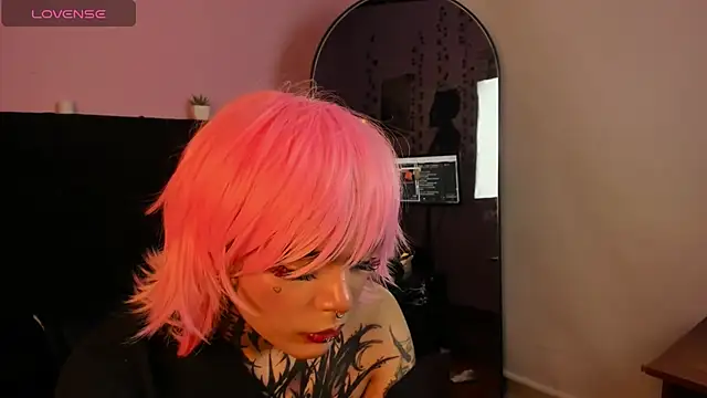 Its_Issa Live XXX Chat