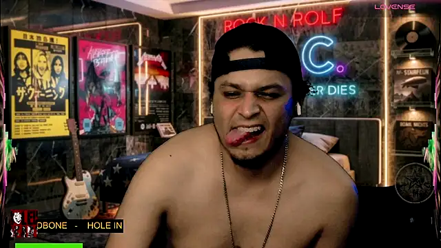 chino_roz webcam show