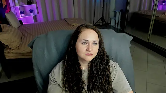 Chorna_Rouse's Live XXX Chat