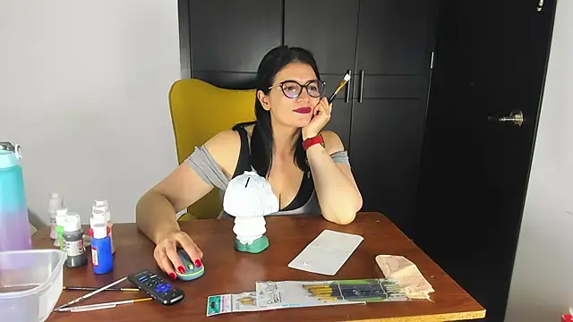Chatroom XXX en direct de adriana71
