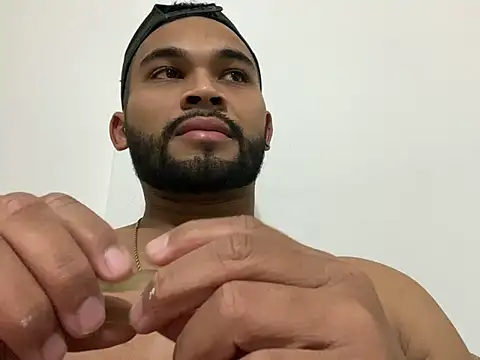 Chat +18 de Soares0166 ao vivo