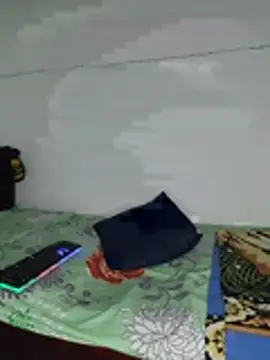 Chat +18 de Cris_LaCobra_ ao vivo