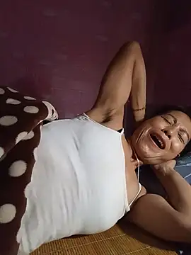 Lily-ly's Live XXX Chat
